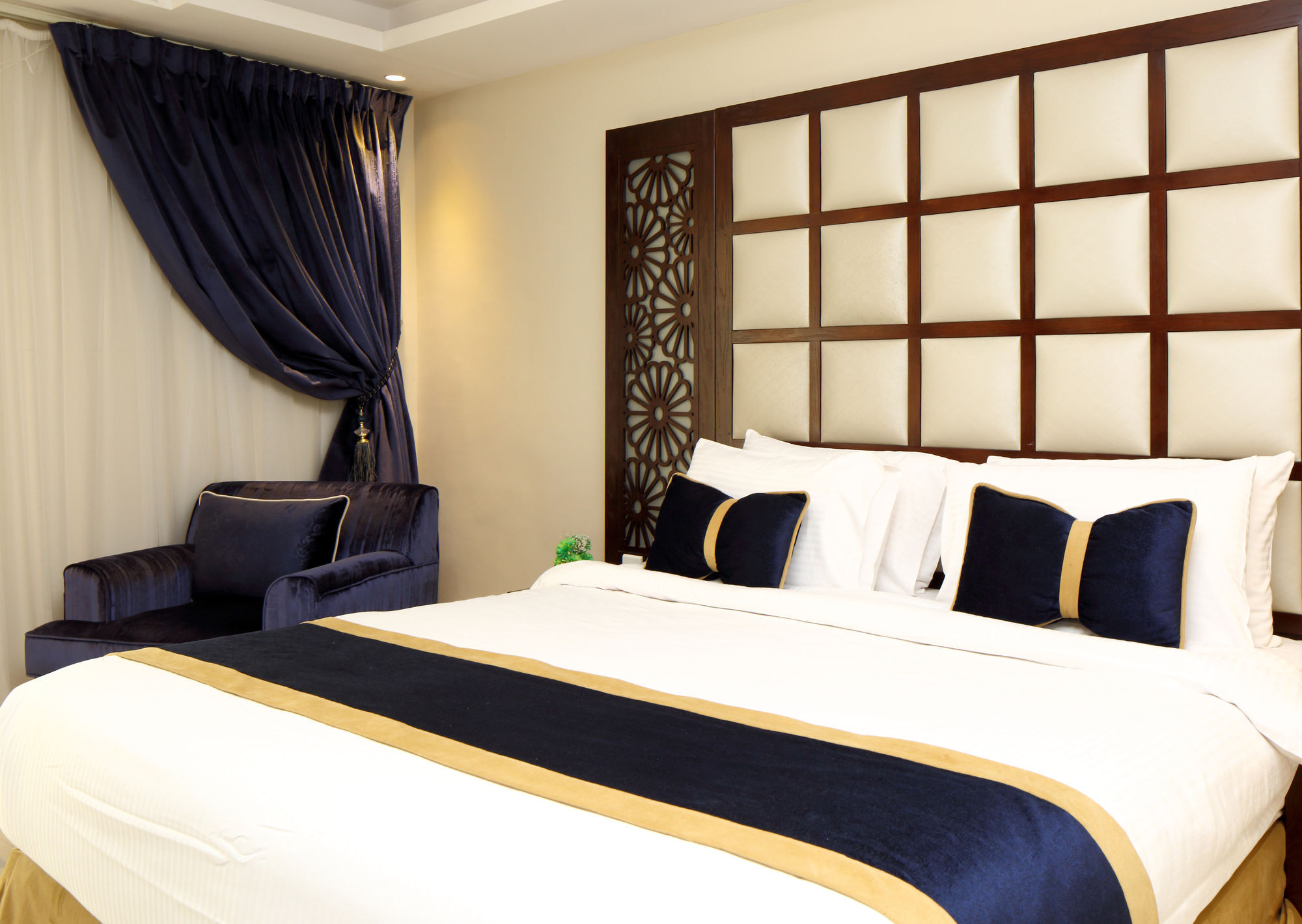 Al Muhaidb Al Olaya Suites Riyadh Ngoại thất bức ảnh